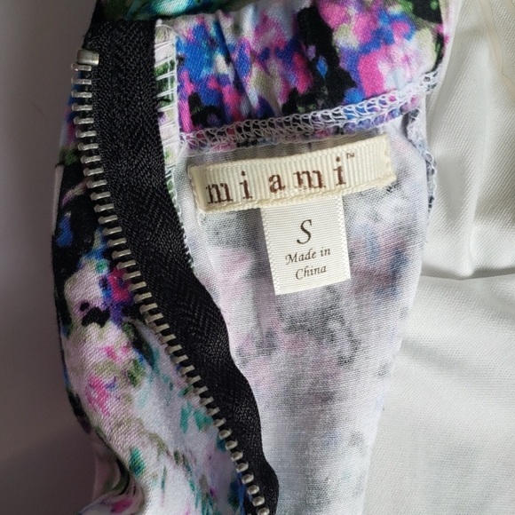 Miami Floral Sweetheart Dress - Picture 5 of 7